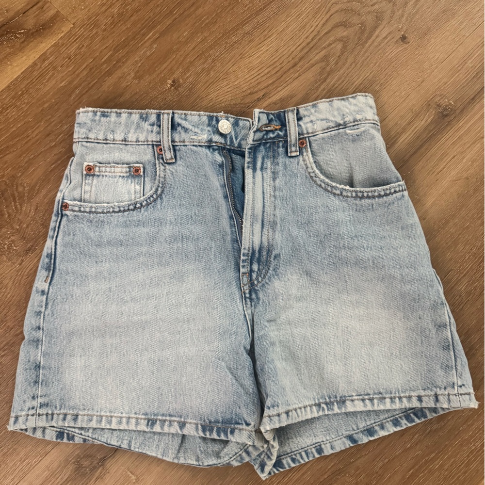 Zara Light Blue Denim Jeans